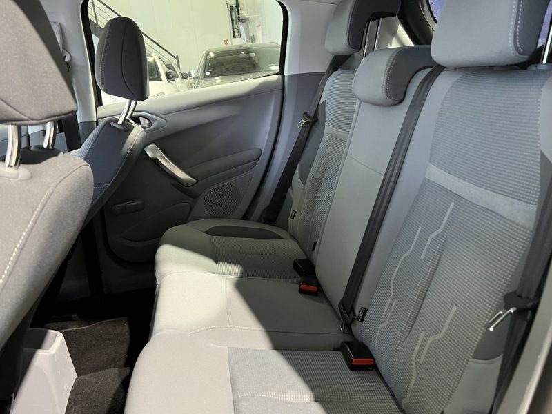 PEUGEOT 208 1.2 VTI ACTIVE 5P 82CH / DISTRIBUTION NEUVE 