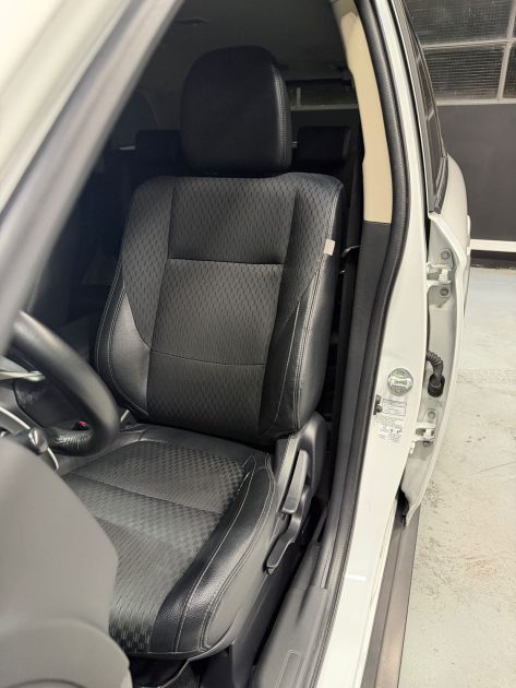 MITSUBISHI OUTLANDER 2.2 DI-D  DIAMANT EDITION 4WD 2015