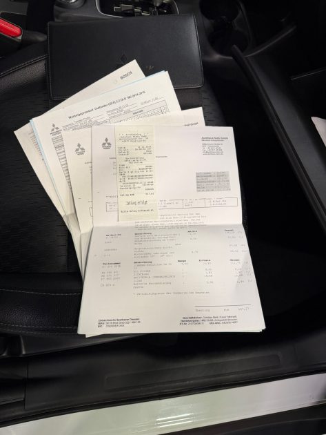 MITSUBISHI OUTLANDER 2.2 DI-D  DIAMANT EDITION 4WD 2015