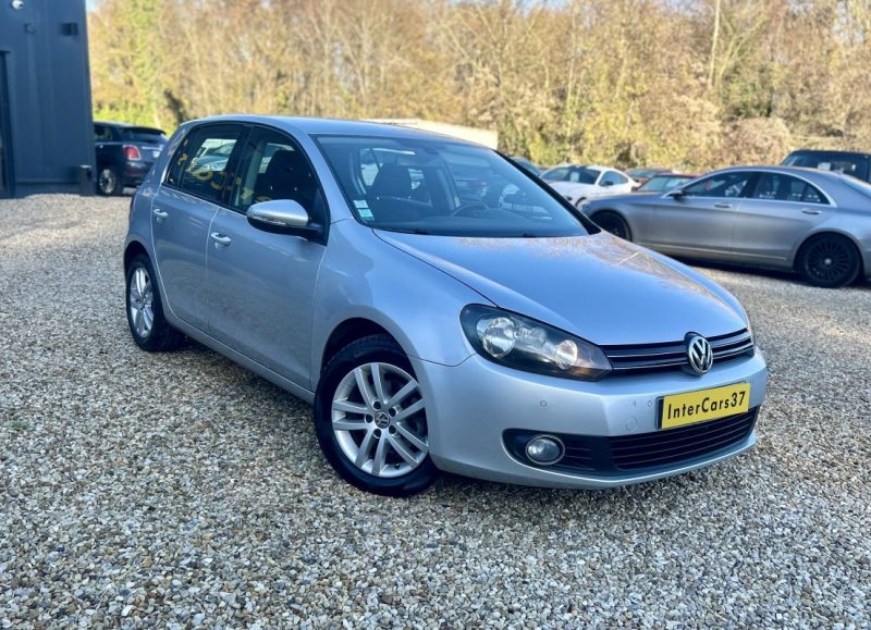 VOLKSWAGEN GOLF 1.6 TDI 105CH BLUEMOTION TECHNOLOGY CONFORTLINE 2011