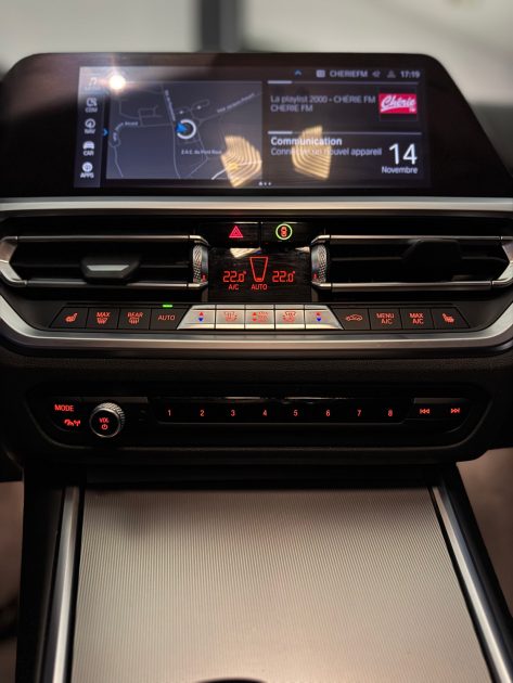 BMW 330E Pack M - HYBRIDE RECHARGEABLE - Harman Kardon - 105.300KM - CT OK - GARANTIE 1an