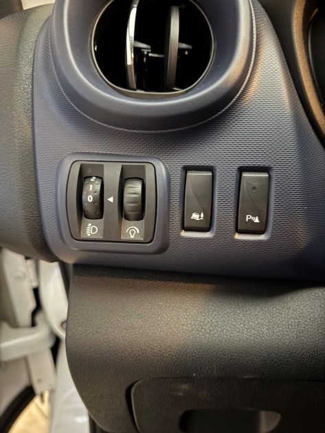  Opel Vivaro L2H1 – 1.6 CDTI BiTurbo 125ch – 2018 - 85.900 km • Historique d’entretien complet 