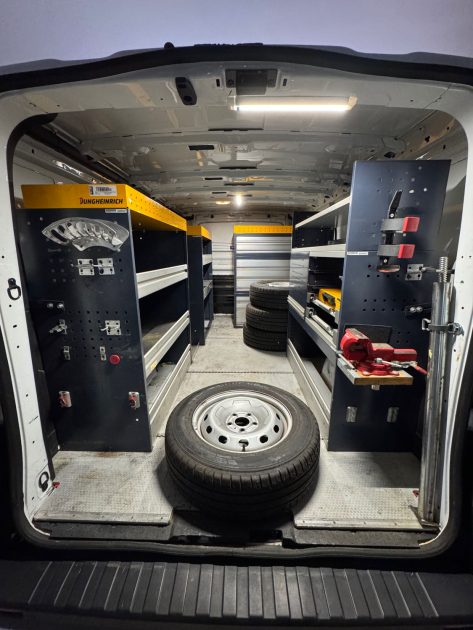  Opel Vivaro L2H1 – 1.6 CDTI BiTurbo 125ch – 2018 - 85.900 km • Historique d’entretien complet 