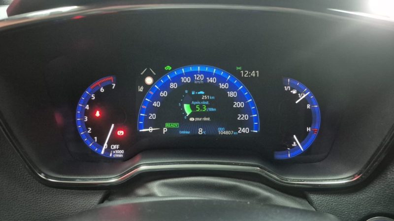 TOYOTA COROLLA TOURING SPORTS 122cv NOIR DYNAMIC BUSINESS/1 ERE MAIN/TVA RECUPERABLE