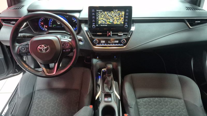 TOYOTA COROLLA TOURING SPORTS 122cv NOIR DYNAMIC BUSINESS/1 ERE MAIN/TVA RECUPERABLE