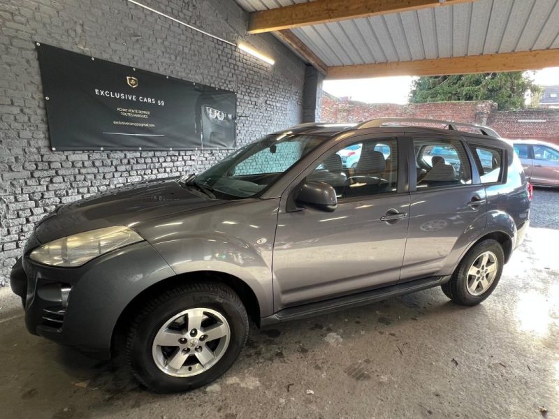 PEUGEOT 4007 (VU_, VV_) 2.2 HDI 16V 4WD 156 CV 7 PLACES 2010