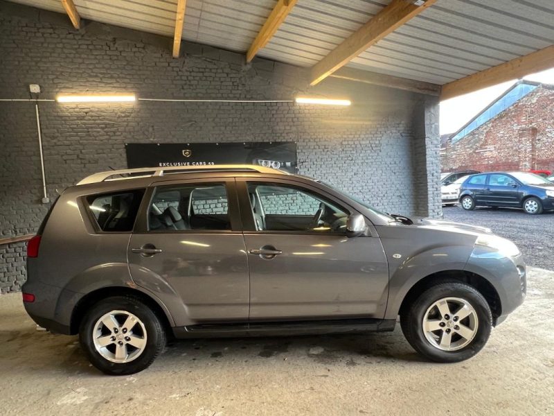 PEUGEOT 4007 (VU_, VV_) 2.2 HDI 16V 4WD 156 CV 7 PLACES 2010