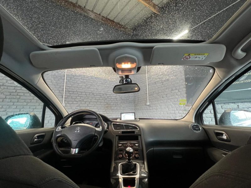 PEUGEOT 5008 1.6 HDI 115CH STYLE II 7 PLACES  2014