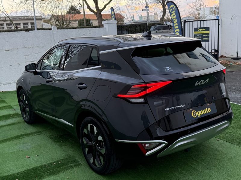 KIA SPORTAGE 1.6 T-GDI 265 CV 4WD PHEV HYBRIDE RECHARGEABLE  BUSINESS / ATTELAGE / GARANTIE 2030 