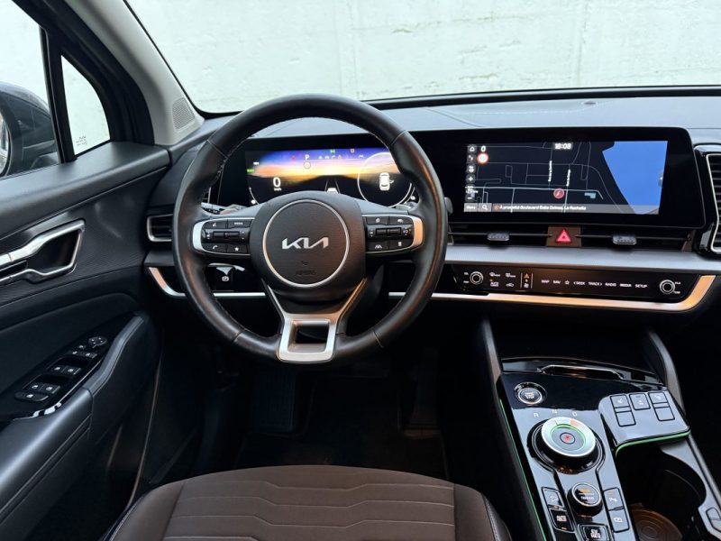 KIA SPORTAGE 1.6 T-GDI 265 CV 4WD PHEV HYBRIDE RECHARGEABLE  BUSINESS / ATTELAGE / GARANTIE 2030 
