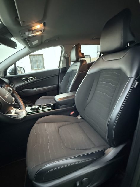 KIA SPORTAGE 1.6 T-GDI 265 CV 4WD PHEV HYBRIDE RECHARGEABLE  BUSINESS / ATTELAGE / GARANTIE 2030 