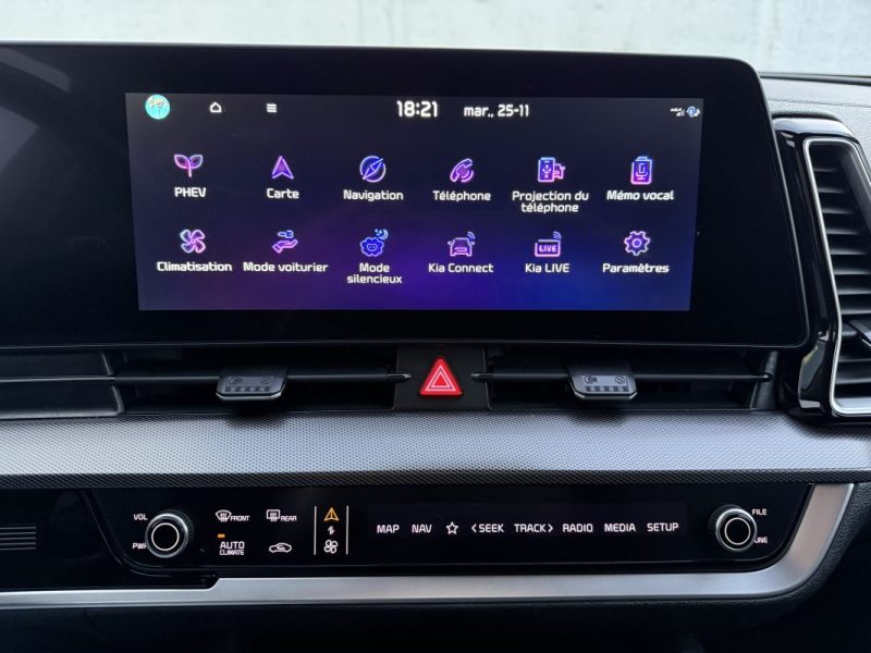 KIA SPORTAGE 1.6 T-GDI 265 CV 4WD PHEV HYBRIDE RECHARGEABLE  BUSINESS / ATTELAGE / GARANTIE 2030 