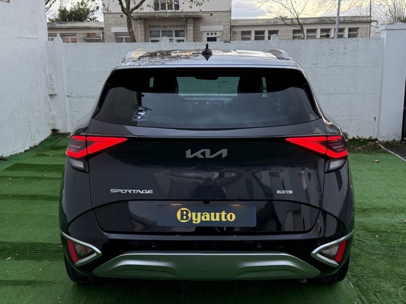 KIA SPORTAGE 1.6 T-GDI 265 CV 4WD PHEV HYBRIDE RECHARGEABLE  BUSINESS / ATTELAGE / GARANTIE 2030 