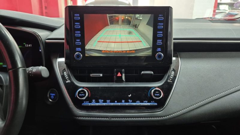 TOYOTA COROLLA TOURING SPORTS 122cv NOIR DYNAMIC BUSINESS/1 ERE MAIN/TVA RECUPERABLE