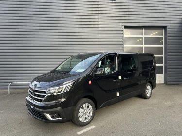 Renault Trafic CabAppro L2H1 BlueDCi150ch RedEdition BVA9 5 pl CarPlay ADML JA17 Attelage Radar Av