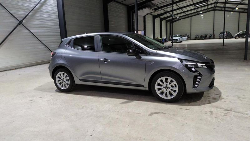 Renault Clio 5 Blue dci 100 ch gsr2 evolution surequipee