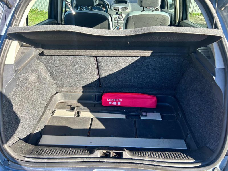 RENAULT CLIO 1.2 75CH RIP CURL 2009