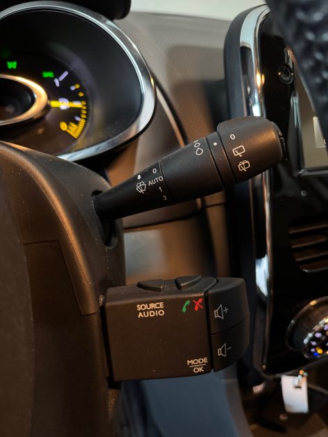 Renault Clio 4 - 1.5dCi 90ch - 64.000km - Distribution neuve - Superbe état - Faible consommation -