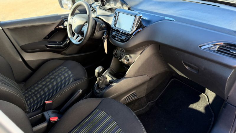 PEUGEOT 208 1.2 E-THP 82 Cv URBAN SOUL 