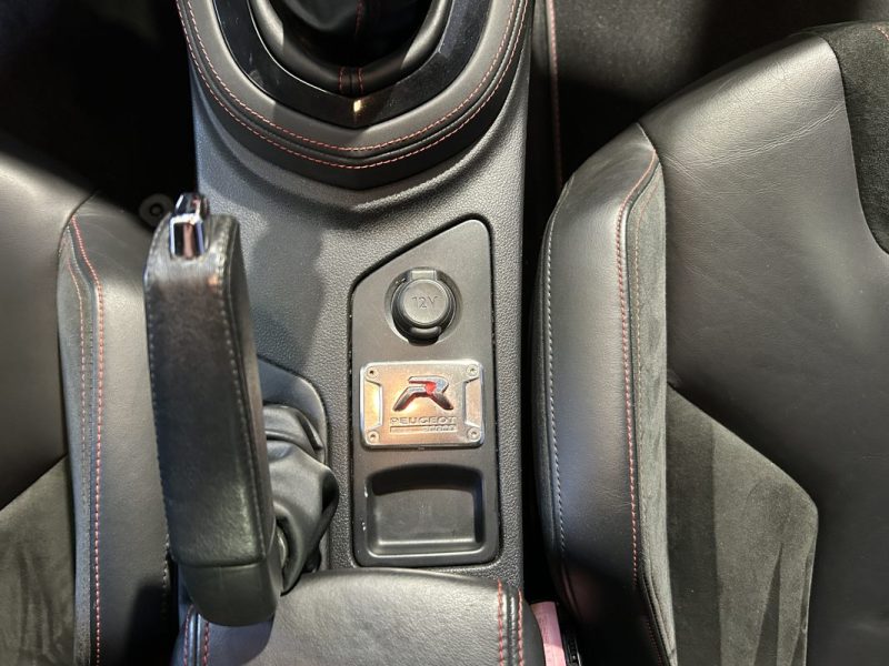 PEUGEOT RCZ 1.6 THP 16V 270CH R CHAÎNE REMPLACÉE