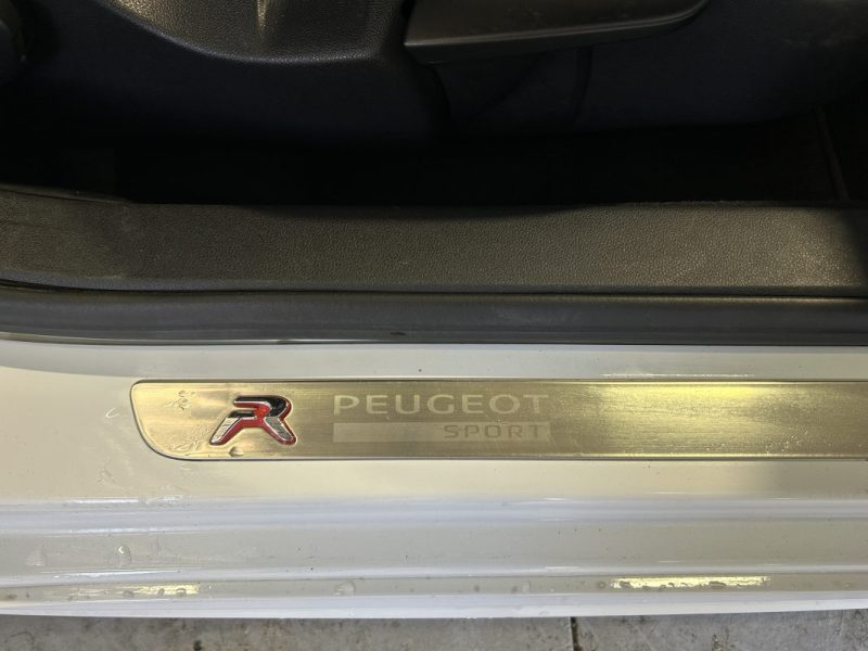 PEUGEOT RCZ 1.6 THP 16V 270CH R CHAÎNE REMPLACÉE