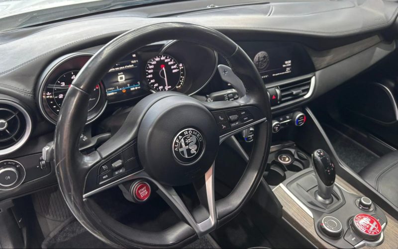 ALFA ROMEO GIULIA 2.2 JTD 180CH LUSSO AT8 2016