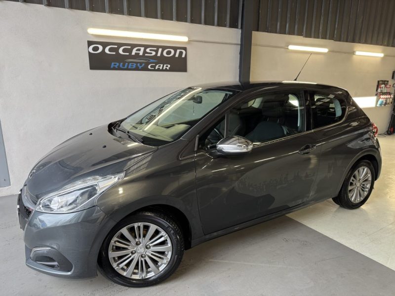 PEUGEOT  208 1.6 HDI 120 ALLURE  2015 DISTRIBUTION NEUVE CT OK 