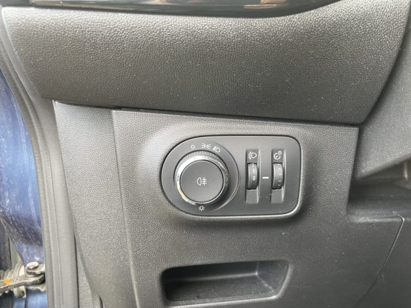 OPEL  CORSA  E EDITION 2016 GARANTIE 12 MOIS