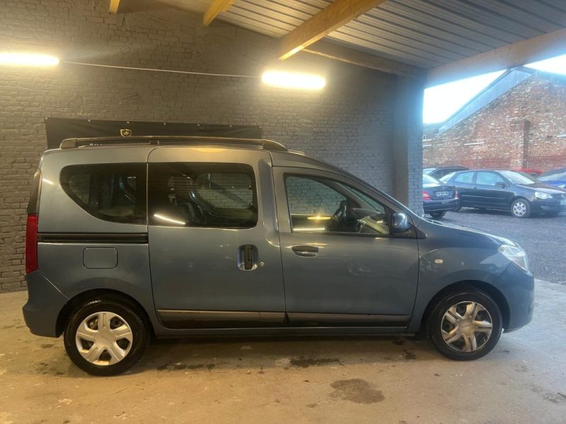 DACIA DOKKER 1.5 DCI 90CH ECO² AMBIANCE DOUBLES PORTES LATÉRALES  2013