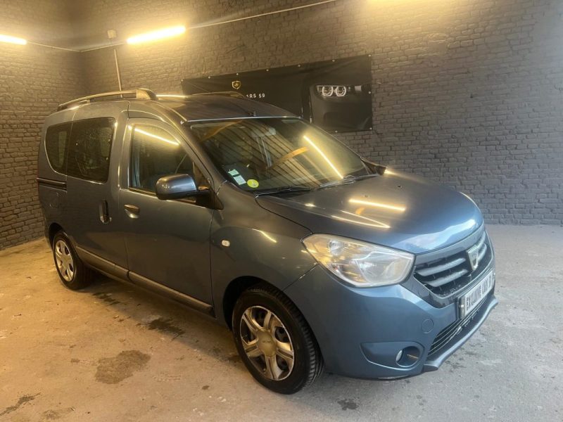 DACIA DOKKER 1.5 DCI 90CH ECO² AMBIANCE DOUBLES PORTES LATÉRALES  2013