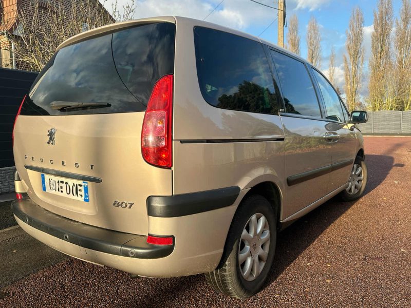 PEUGEOT 807 2.0 HDI CONFORT 2003