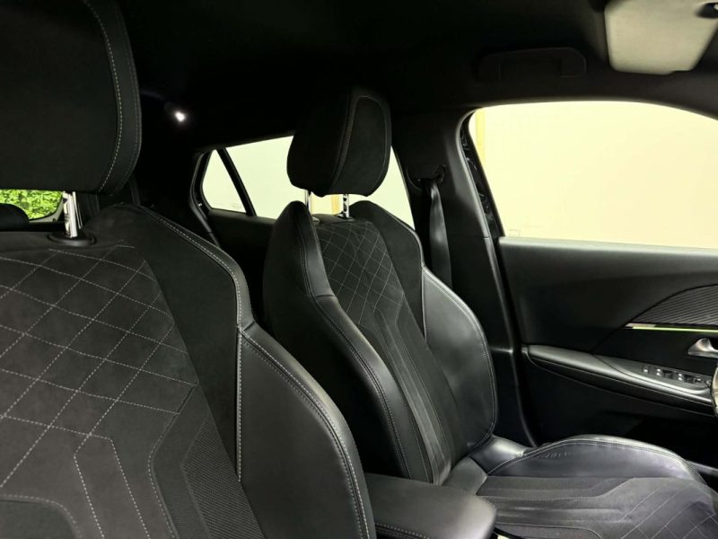 PEUGEOT 2008 II 1.5 BLUEHDI 130CH GT PACK EAT8  2021