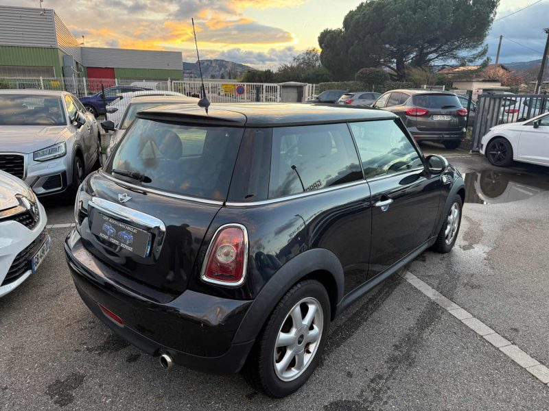 MINI MONI ONE 1.4 95CH GARANTIE