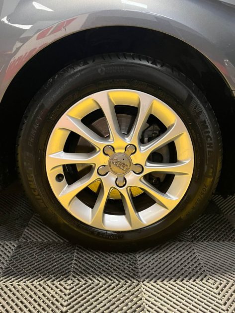 MAGNIFIQUE AUDI A3 1.6 TDI 110CH BUSINESS LINE S TRONIC 7 (1ERE MAIN ⭐️⭐️⭐️⭐️⭐️)