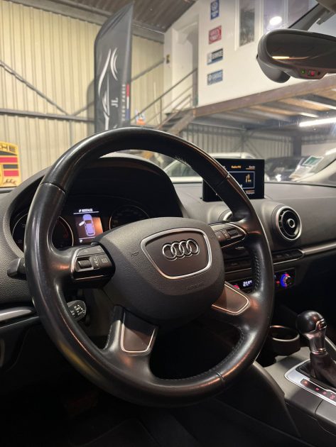 MAGNIFIQUE AUDI A3 1.6 TDI 110CH BUSINESS LINE S TRONIC 7 (1ERE MAIN ⭐️⭐️⭐️⭐️⭐️)