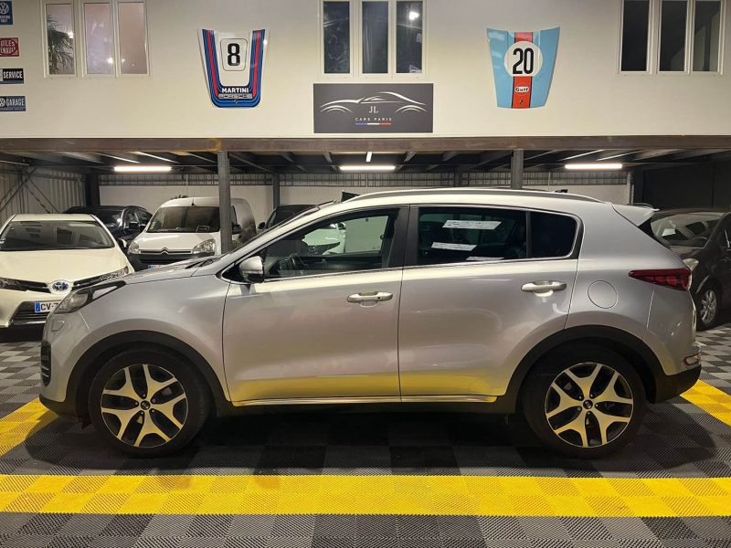 MAGNIFIQUE KIA SPORTAGE GT LINE 1.7 CRDI 141 CH (APPLE CARPLAY, TOIT OUVRANT, SIÈGES CHAUFFANTS)