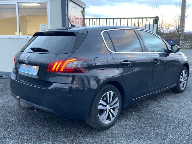PEUGEOT 308 1.5 BLUE-HDI 130 CV ALLURE EAT8  2020
