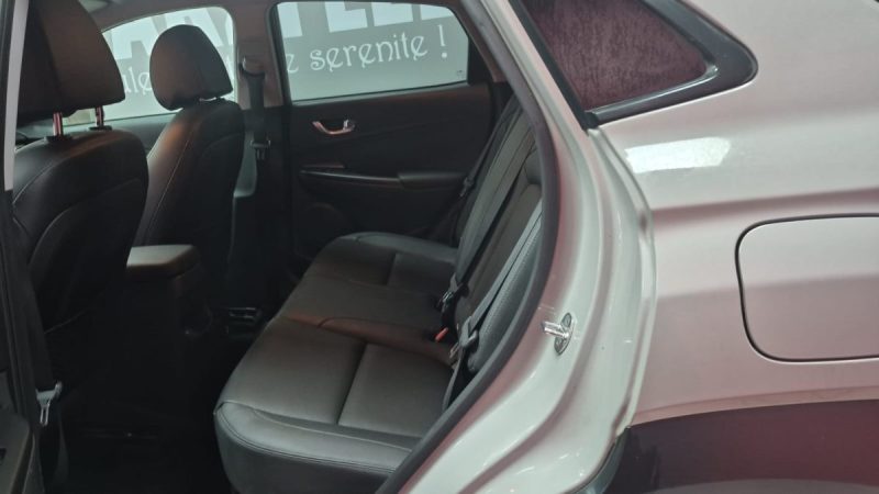 HYUNDAI KONA SUV HYBRIDE 141cv PREMIUM TOUTES OPTIONS/1 ERE MAIN/TVA RECUPERABLE