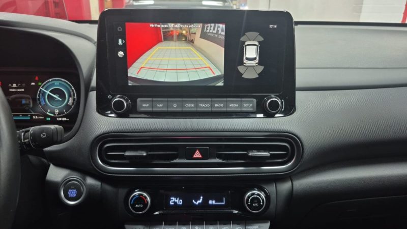HYUNDAI KONA SUV HYBRIDE 141cv PREMIUM TOUTES OPTIONS/1 ERE MAIN/TVA RECUPERABLE