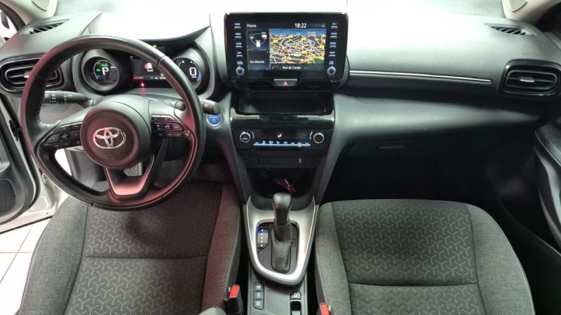 TOYOTA YARIS CROSS 1,5 SUV HYBRIDE 116cv DYNAMIC BUSINESS/1 ERE MAIN/TVA RECUPERABLE