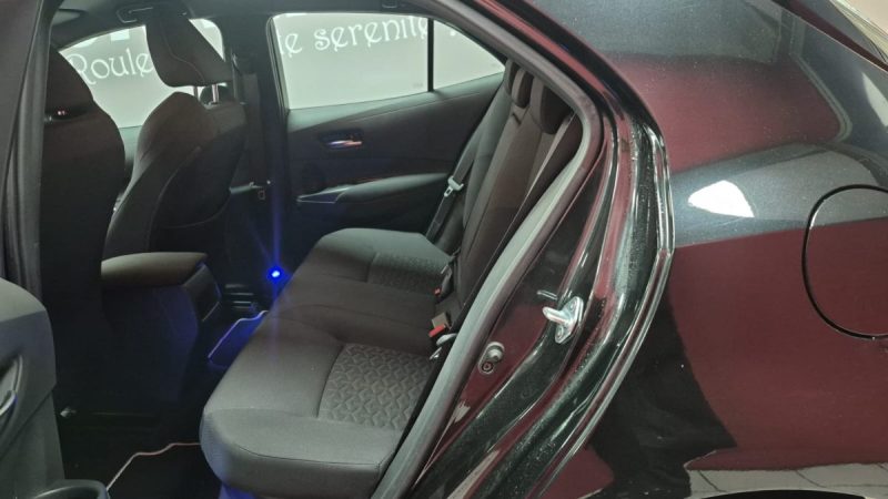 TOYOTA COROLLA BERLINE NOIR 2022 DYNAMIC BUSINESS/1 ERE MAIN/TVA RECUPERABLE