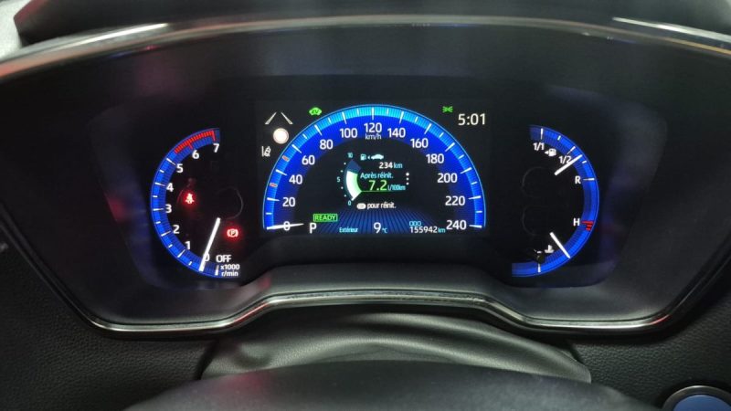 TOYOTA COROLLA BERLINE NOIR 2022 DYNAMIC BUSINESS/1 ERE MAIN/TVA RECUPERABLE