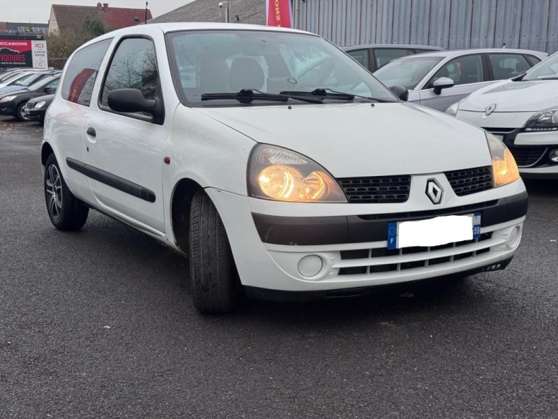 RENAULT  CLIO 2  1.2 I 16V 60CV AUTENTIQUE  