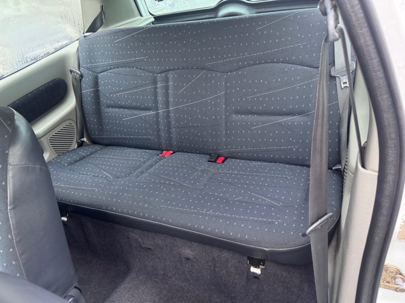 RENAULT  CLIO 2  1.2 I 16V 60CV AUTENTIQUE  