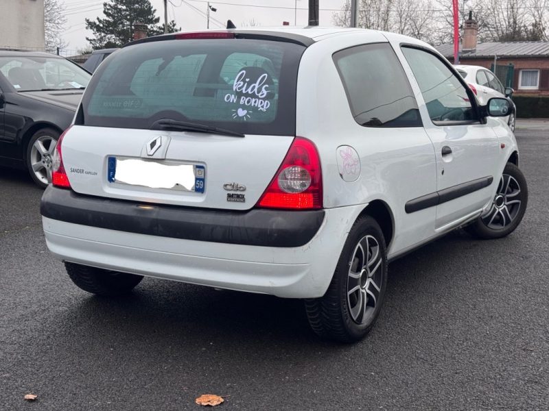 RENAULT  CLIO 2  1.2 I 16V 60CV AUTENTIQUE  