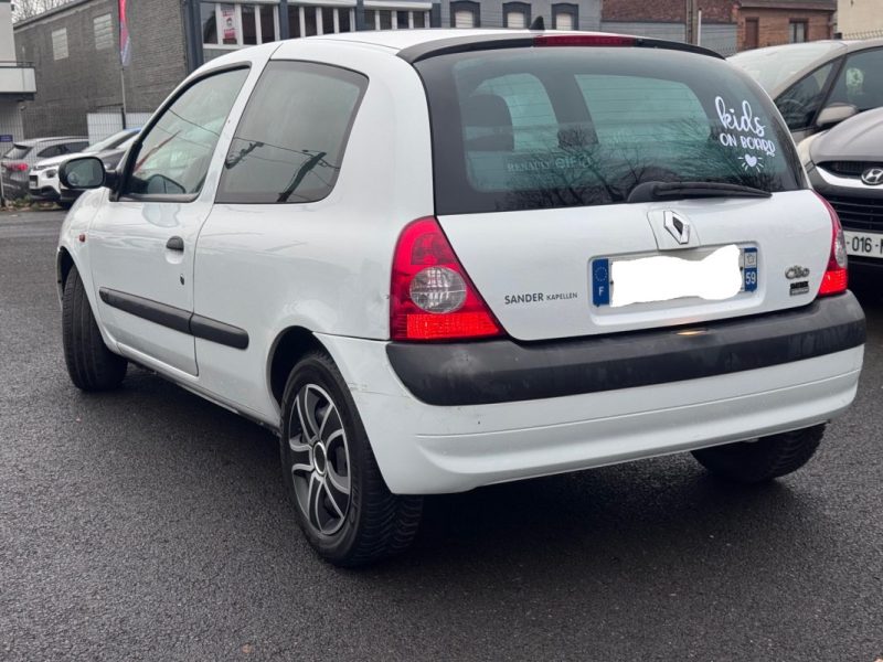 RENAULT  CLIO 2  1.2 I 16V 60CV AUTENTIQUE  