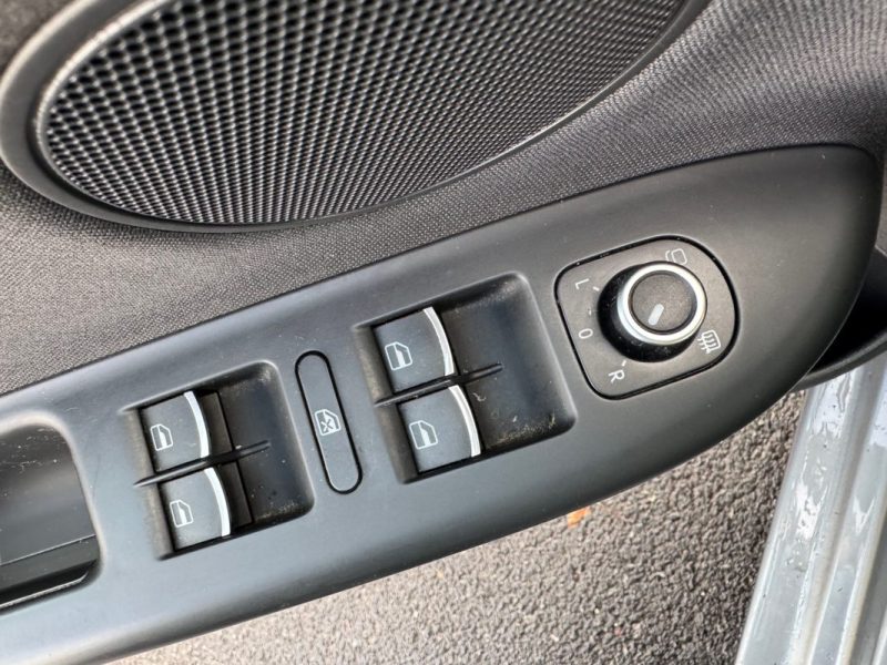 VOLKSWAGEN  GOLF PLUS  1.6 TDI 105CV BOITE AUTO DSG6 