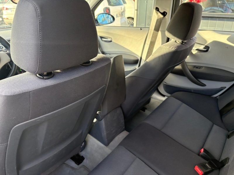 B.M.W. SERIE 1 118D E87 122ch - Clim Auto - Historique d'entretien - 