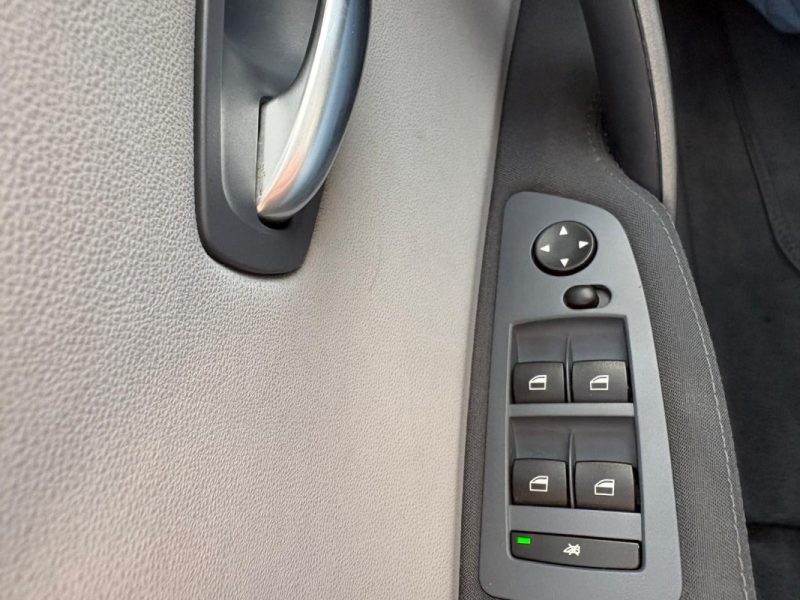 B.M.W. SERIE 1 118D E87 122ch - Clim Auto - Historique d'entretien - 