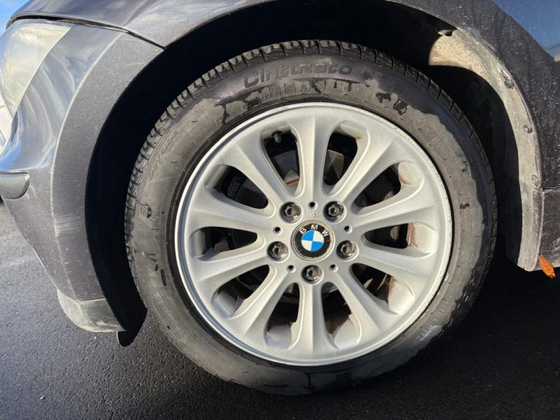 B.M.W. SERIE 1 118D E87 122ch - Clim Auto - Historique d'entretien - 